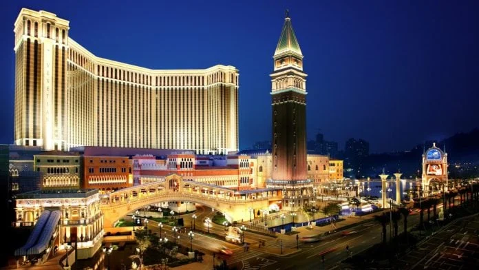 Sands China continues to grow in Macau, as it delivers revenue growth for Q2.